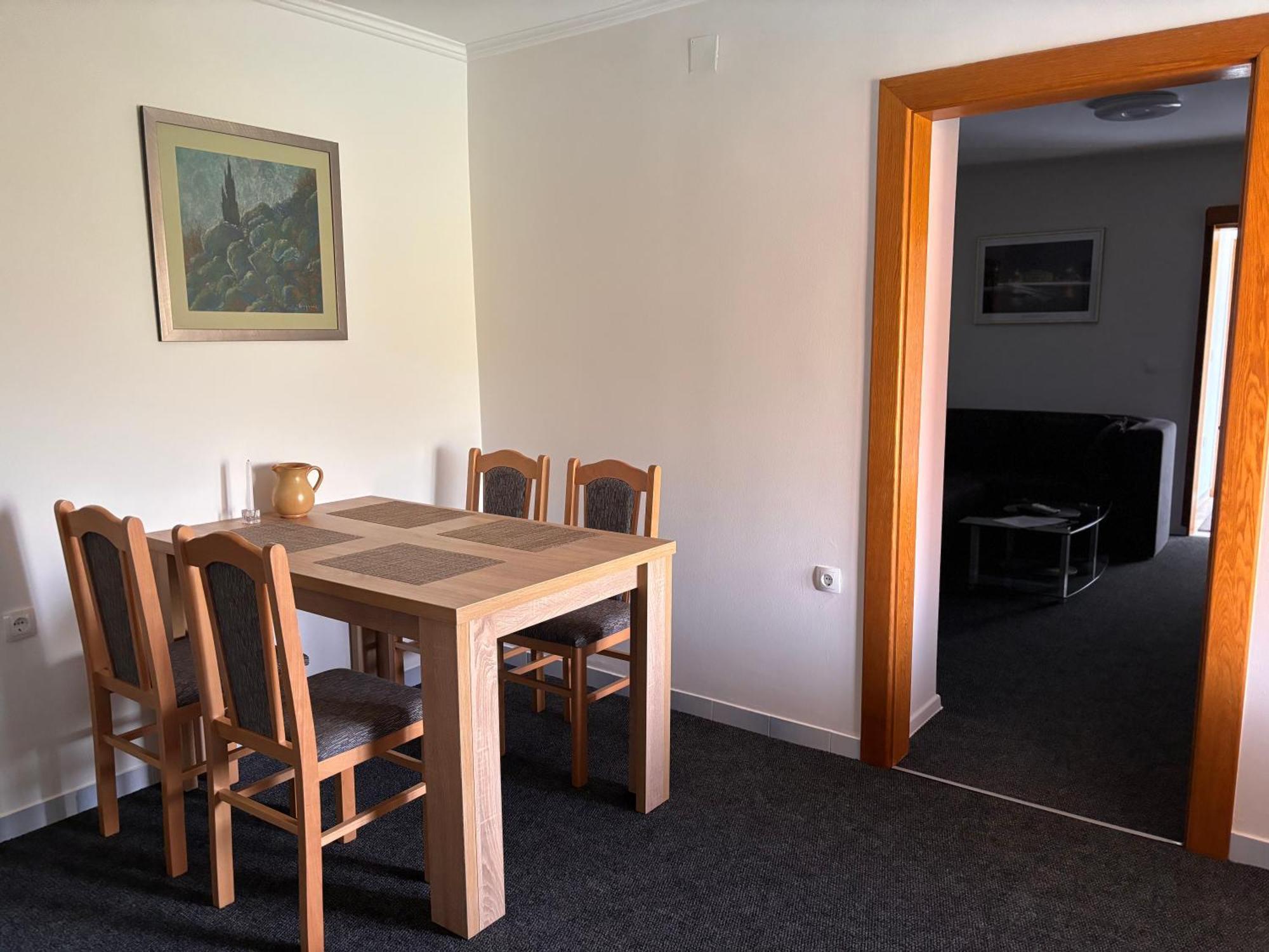 Villa - Rozic *